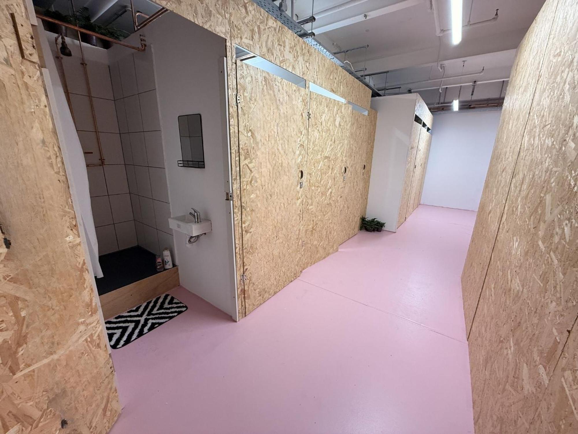 Napnq — Photos 3